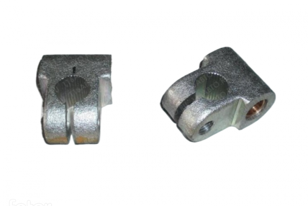 Серьга с втулкой (болт 10х35) (ПАО КАМА) 142-1703362